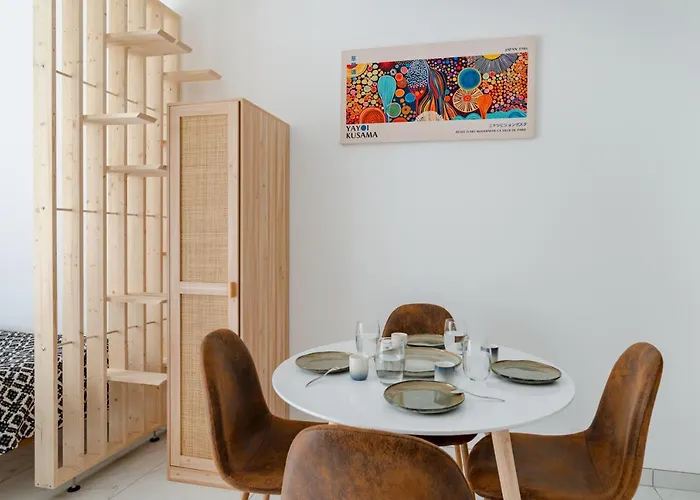 Modern Next Arc De Triomphe Paris